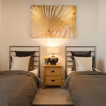 Luxury Ocean View Retreat 2bedroom With Jacuzzi Apartman