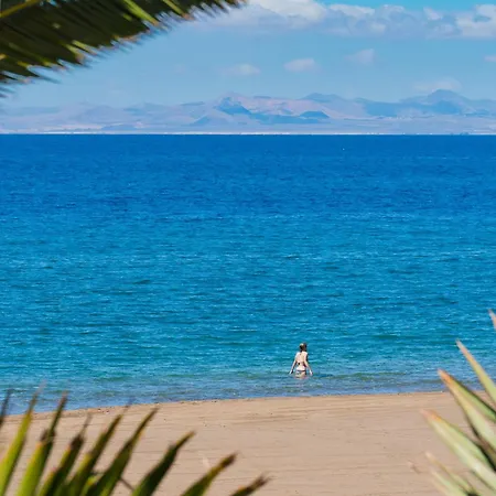 Luxury Ocean View Retreat 2bedroom With Jacuzzi דירה *