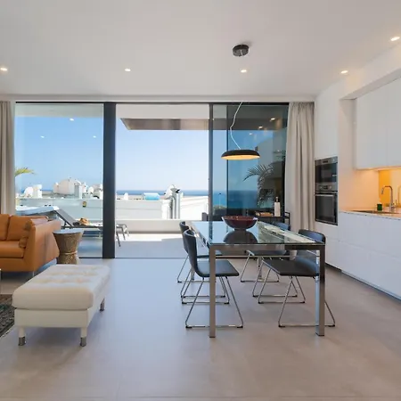 Luxury Ocean View Retreat 2bedroom With Jacuzzi 아파트 *
